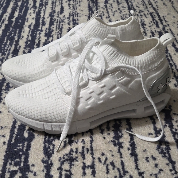 Under Armour White Athletic Shoes - Picture 2 of 3